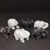 Figurine éléphant en Howlite et en Larvikite