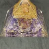 Pyramide en orgonite Améthyste