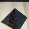 Pyramide de Tourmaline noire