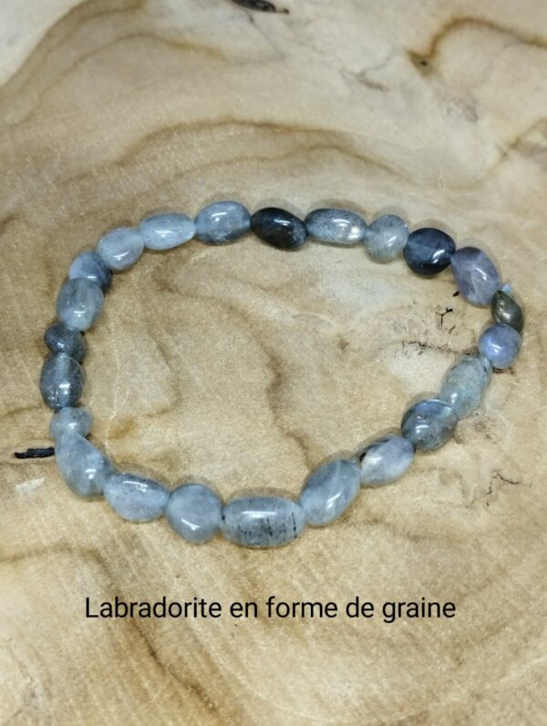 Bracelet Labradorite en forme de graine