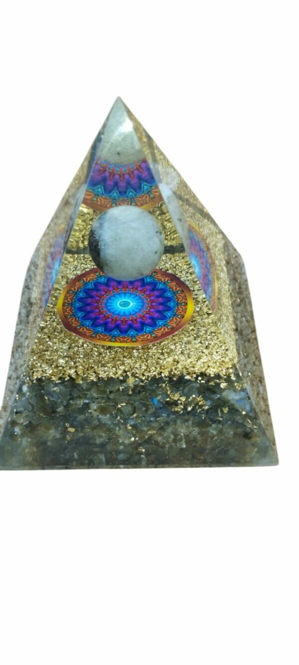 Pyramide Orgonite Labradorite